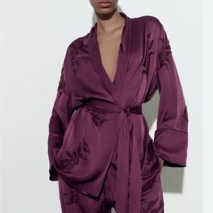 Zara Elegant Burgundy kimono